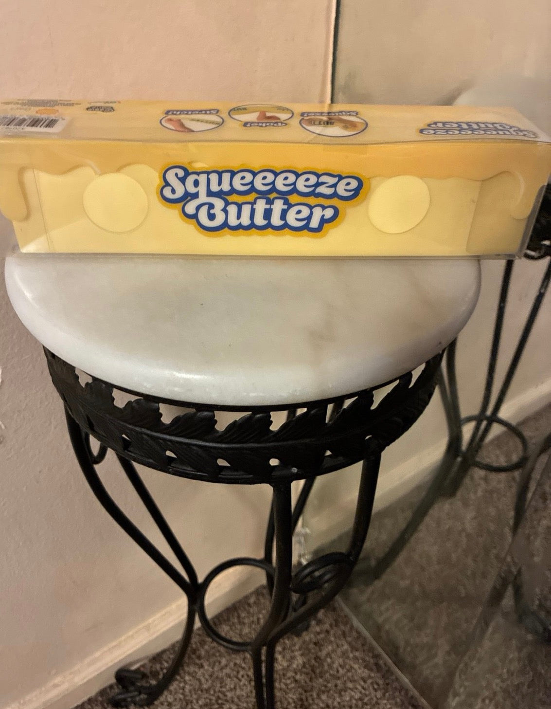 Squeeeezy Butter Squishy