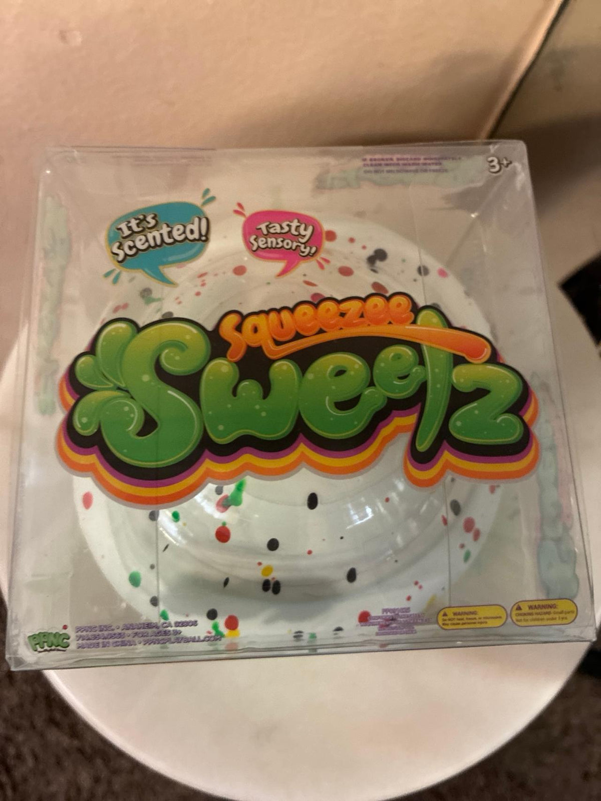 Sweetz Squeeze Scented Cupcake